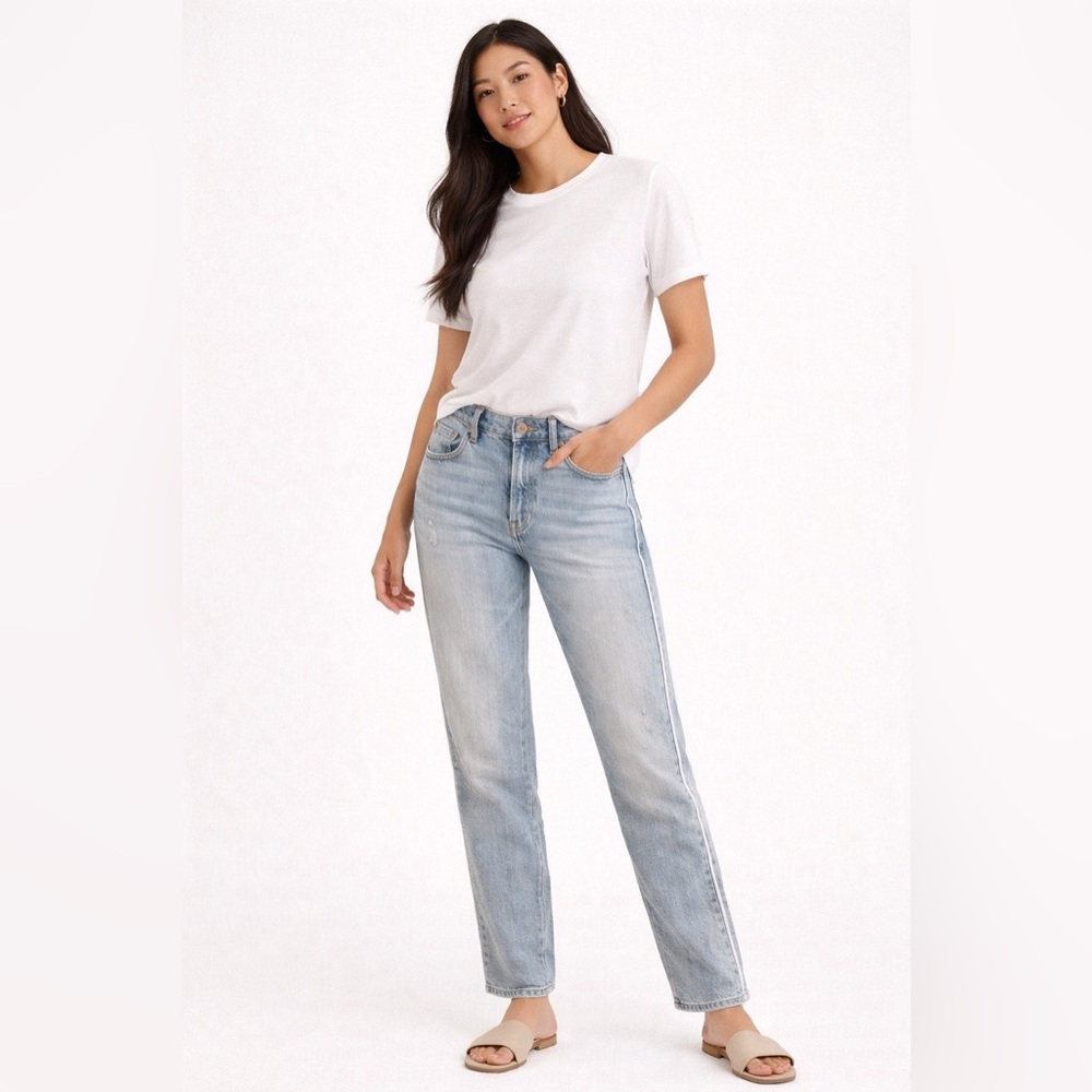 #375 Pistola Light Wash Straight Leg Jeans White Side Piping Size 25